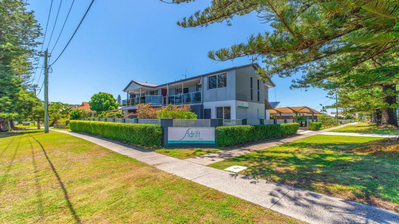 Adrift Apartments Yamba Kültér fotó